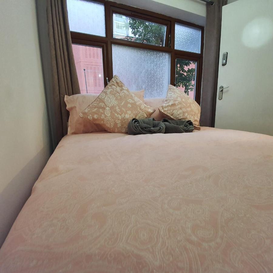 All Saints Rooms Лондон Екстер'єр фото